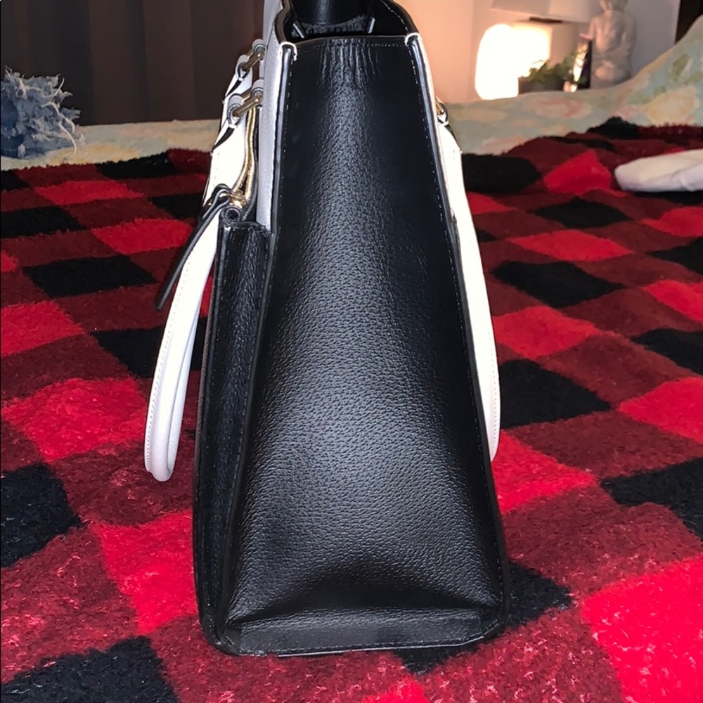 Kate Spade Large Tote - Picture 7 of 8